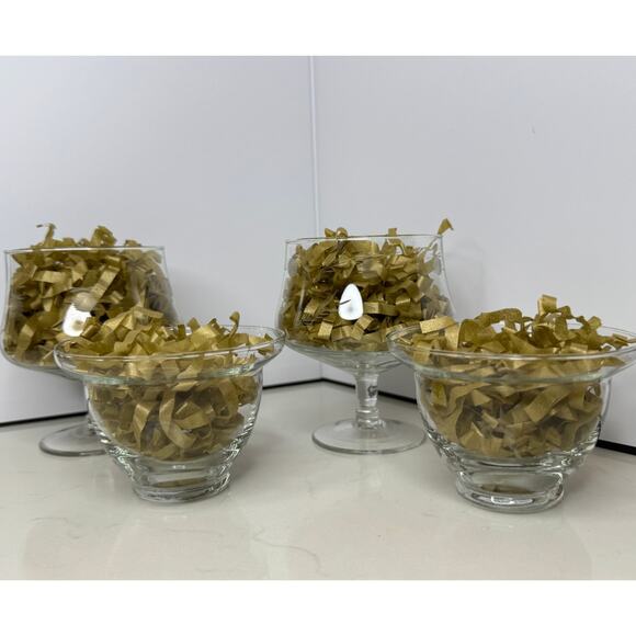 Kosta Boda 2-Piece Blown Glass Shrimp Cocktail Serving Dish Set (2) - MULTI USE - Picture 4 of 10